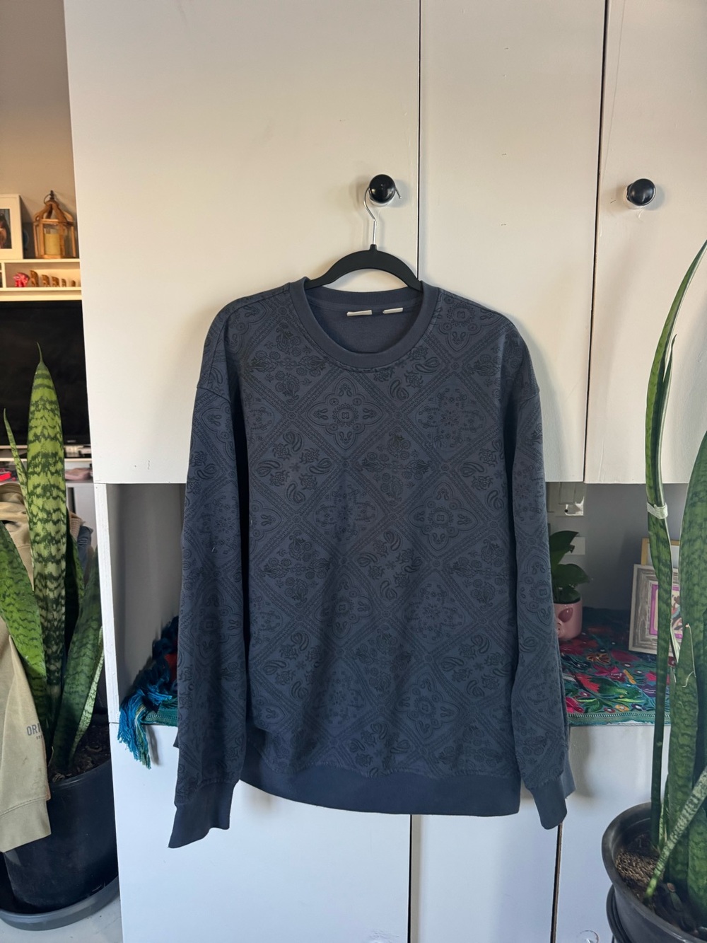 Levi's Men's Charcoal Patterned Crewneck Sweater